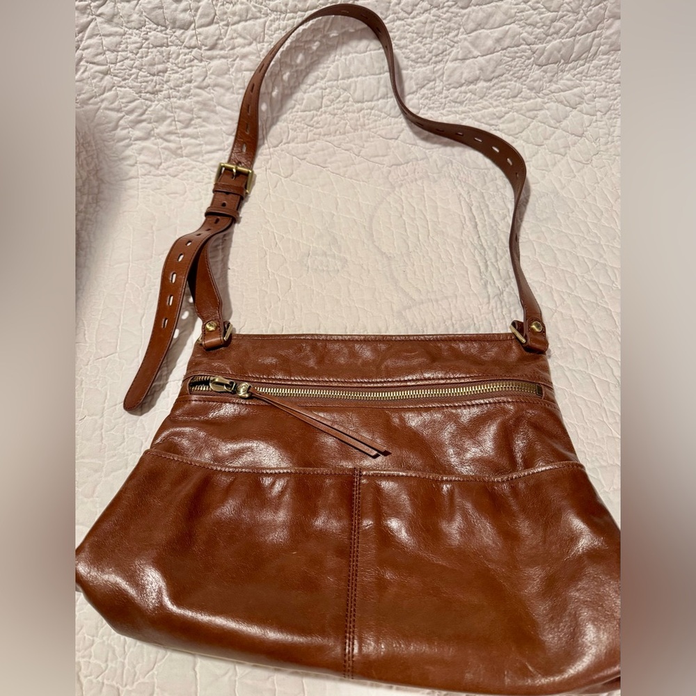 Hobo Brown Leather Shoulder Bag